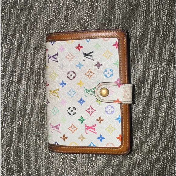 Preloved White Multicolor Murakami Kiss-Lock Wallet - Picture 1 of 8